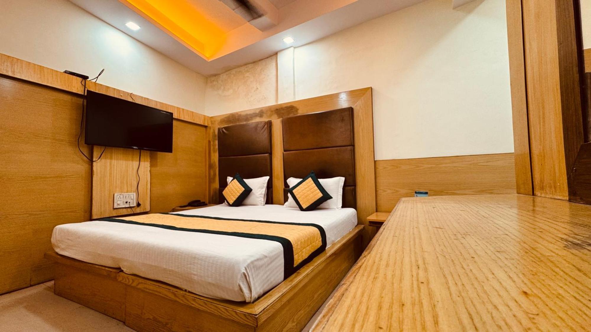 Cottage Lord Krishna Walking Distance From New Delhi Railway Station Bagian luar foto