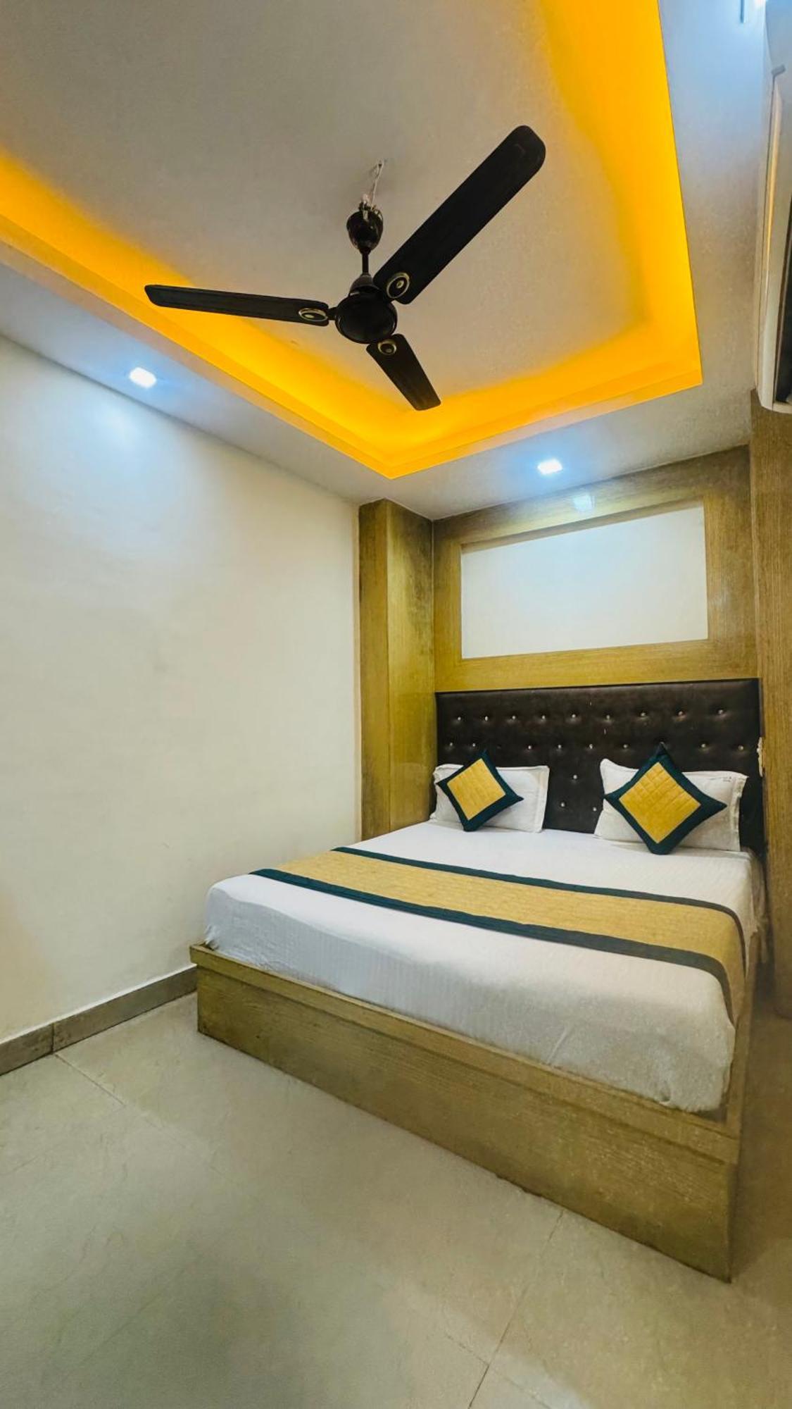 Cottage Lord Krishna Walking Distance From New Delhi Railway Station Bagian luar foto